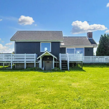 6 Person In Holiday home Glesborg